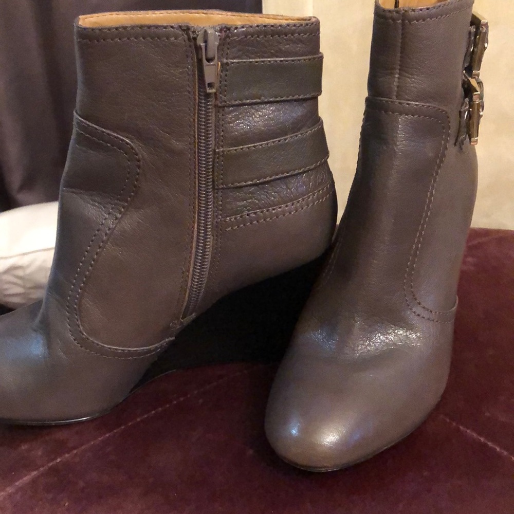 Wedge booties
